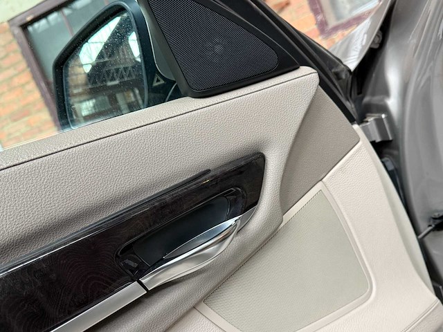 Bmw 750i xdrive high 4.4 v8 executive 408pk 2010 7-serie, l-524-zv - afbeelding 38 van  78