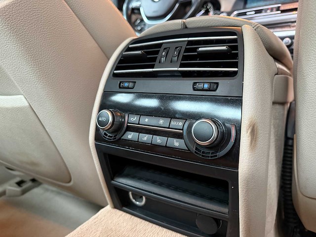 Bmw 750i xdrive high 4.4 v8 executive 408pk 2010 7-serie, l-524-zv - afbeelding 54 van  78