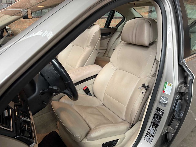 Bmw 750i xdrive high 4.4 v8 executive 408pk 2010 7-serie, l-524-zv - afbeelding 62 van  78