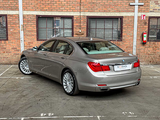 Bmw 750i xdrive high 4.4 v8 executive 408pk 2010 7-serie, l-524-zv - afbeelding 18 van  78