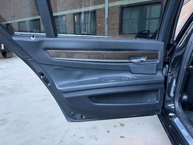 Bmw 750li xdrive 4.4 v8 7-serie 408pk 2012 - afbeelding 10 van  23