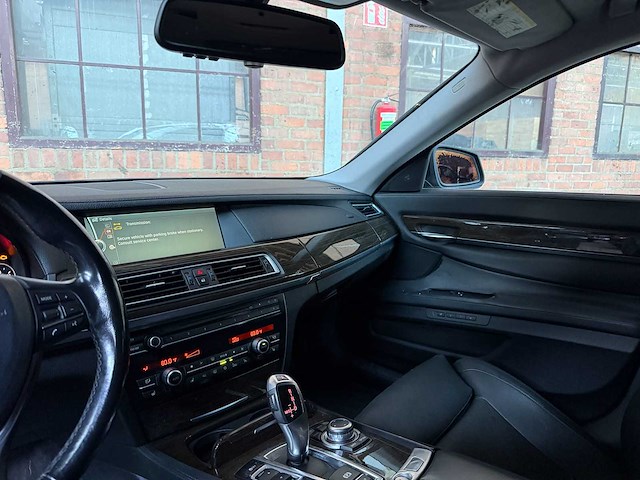 Bmw 750li xdrive 4.4 v8 7-serie 408pk 2012 - afbeelding 9 van  35