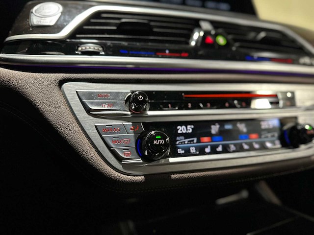 Bmw 750li xdrive high executive 4.4 v8 7-serie g12 449pk 2017, xf-396-x - afbeelding 48 van  103