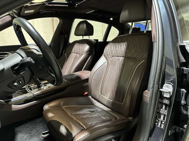 Bmw 750li xdrive high executive 4.4 v8 7-serie g12 449pk 2017, xf-396-x - afbeelding 68 van  103