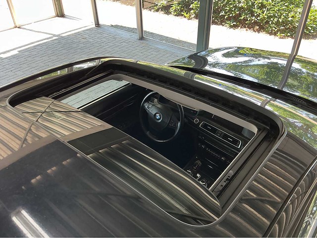 Bmw activehybrid 7 f04 | 4.4 v8 biturbo hybrid | 2011 | youngtimer | 465 pk | hud | surround view | btw auto - afbeelding 3 van  29