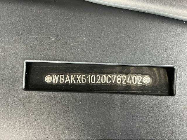 Bmw activehybrid 7 f04 | 4.4 v8 biturbo hybrid | 2011 | youngtimer | 465 pk | hud | surround view | btw auto - afbeelding 10 van  29