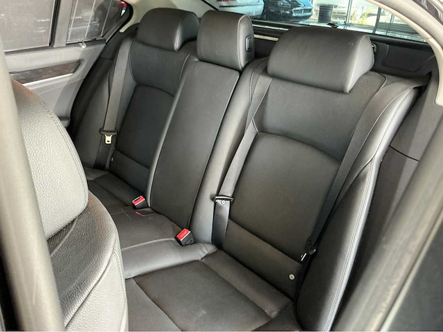 Bmw activehybrid 7 f04 | 4.4 v8 biturbo hybrid | 2011 | youngtimer | 465 pk | hud | surround view | btw auto - afbeelding 16 van  29