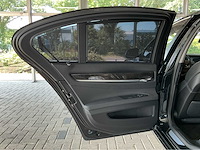 Bmw activehybrid 7 f04 | 4.4 v8 biturbo hybrid | 2011 | youngtimer | 465 pk | hud | surround view | btw auto - afbeelding 21 van  29