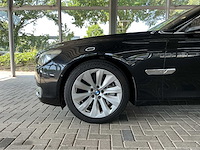 Bmw activehybrid 7 f04 | 4.4 v8 biturbo hybrid | 2011 | youngtimer | 465 pk | hud | surround view | btw auto - afbeelding 28 van  29