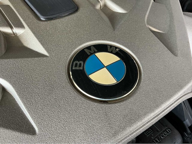 Bmw activehybrid 7 f04 | 4.4 v8 biturbo hybrid | 2011 | youngtimer | 465 pk | hud | surround view | btw auto - afbeelding 13 van  35