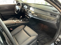 Bmw activehybrid 7 f04 | 4.4 v8 biturbo hybrid | 2011 | youngtimer | 465 pk | hud | surround view | btw auto - afbeelding 17 van  35