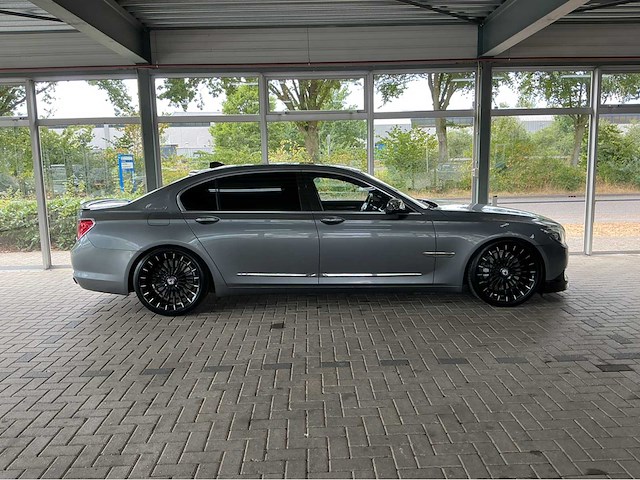 Bmw activehybrid 7 lang f04 | 4.4 v8 biturbo hybrid | 2012 | 465 pk | hud | comfortstoelen achter | 53.000 km | btw auto - afbeelding 2 van  37