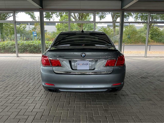 Bmw activehybrid 7 lang f04 | 4.4 v8 biturbo hybrid | 2012 | 465 pk | hud | comfortstoelen achter | 53.000 km | btw auto - afbeelding 33 van  37