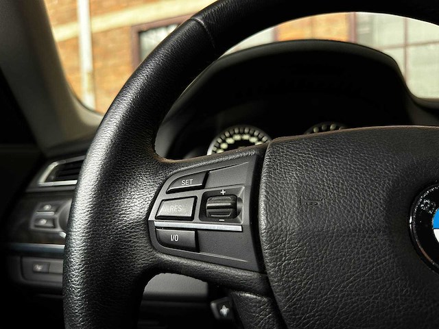 Bmw activehybrid7 f04 4.4 v8 465pk 2010 youngtimer (70.000 km) - afbeelding 15 van  40