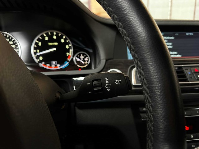 Bmw activehybrid7 f04 4.4 v8 465pk 2010 youngtimer (70.000 km) - afbeelding 18 van  40