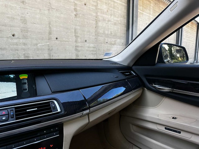 Bmw activehybrid7 f04 4.4 v8 465pk 2010 - afbeelding 19 van  46