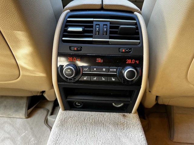 Bmw activehybrid7 f04 4.4 v8 465pk 2010 - afbeelding 25 van  46