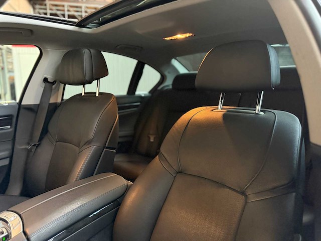 Bmw activehybrid7 f04 4.4 v8 465pk 2011, hzr-14-f - afbeelding 26 van  44