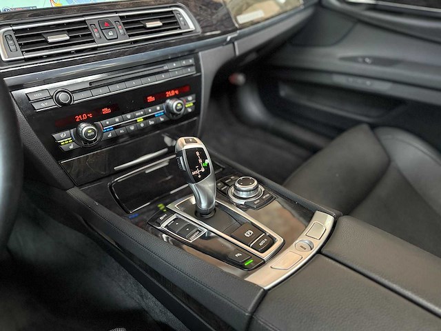 Bmw activehybrid7 f04 4.4 v8 465pk 2011, hzr-14-f - afbeelding 17 van  54