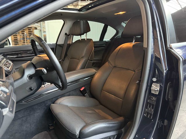 Bmw activehybrid7 f04 4.4 v8 465pk 2011, hzr-14-f - afbeelding 26 van  54
