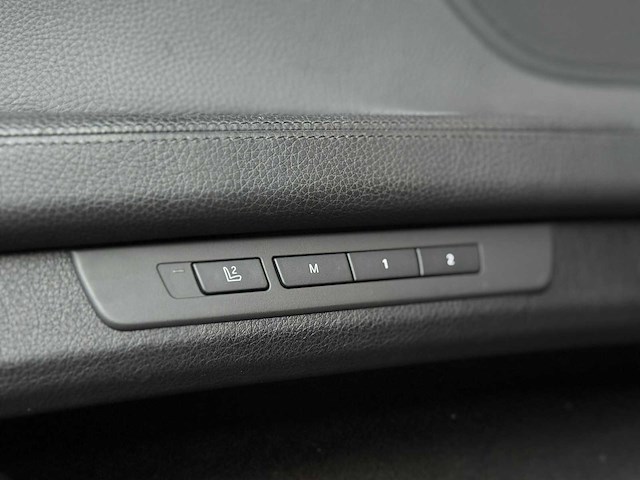 Bmw activehybrid7 f04 4.4 v8 465pk 2011, hzr-14-f - afbeelding 15 van  24