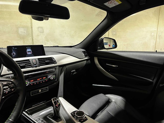 Bmw alpina b3 f30 biturbo touring allrad 410pk 2014, n-717-ks - afbeelding 18 van  44