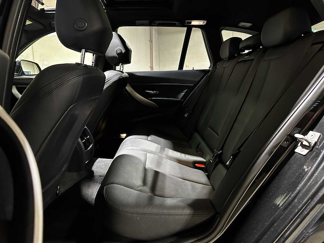 Bmw alpina b3 f30 biturbo touring allrad 410pk 2014, n-717-ks - afbeelding 34 van  44