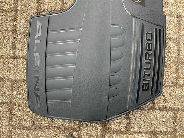 Bmw alpina bi-turbo motorafdekkap 13-071-019 - afbeelding 3 van  4