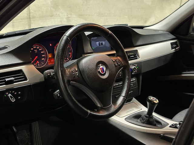 Bmw alpina d3 biturbo touring 211pk 2012, hbz-58-r -handgeschakeld- - afbeelding 16 van  53