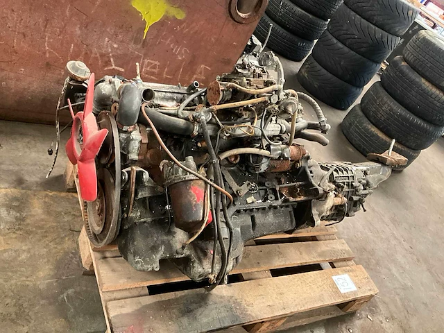 Bmw benzinemotor - afbeelding 4 van  6