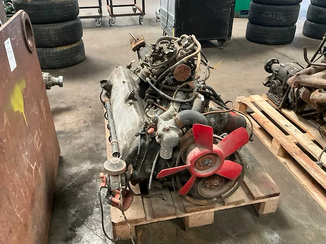 Bmw benzinemotor - afbeelding 5 van  6