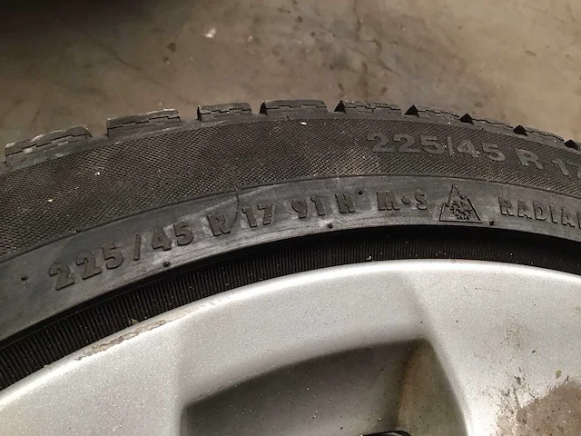 Bmw / continental velgen met banden (4x) - afbeelding 3 van  5