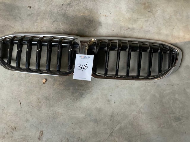 Bmw gril - afbeelding 2 van  4