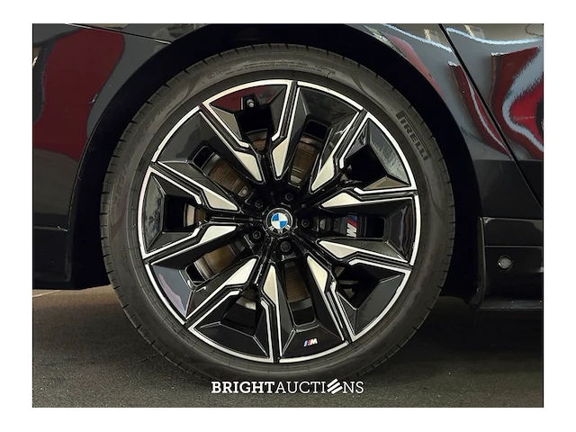 Bmw i7 m70 xdrive 106 kwh 2024 (origineel-nl), gjj-06-b - afbeelding 50 van  62