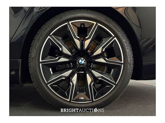 Bmw i7 m70 xdrive 106 kwh 2024 (origineel-nl), gjj-06-b - afbeelding 53 van  62