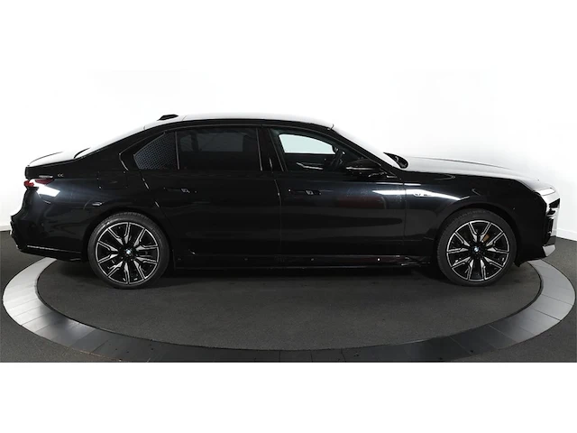 Bmw i7 m70 xdrive 106 kwh 2024 (origineel-nl), gjj-06-b - afbeelding 45 van  62