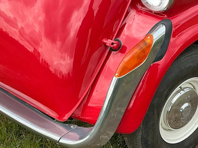 Bmw isetta 600 oldtimer (gerestaureerd) - afbeelding 1 van  28