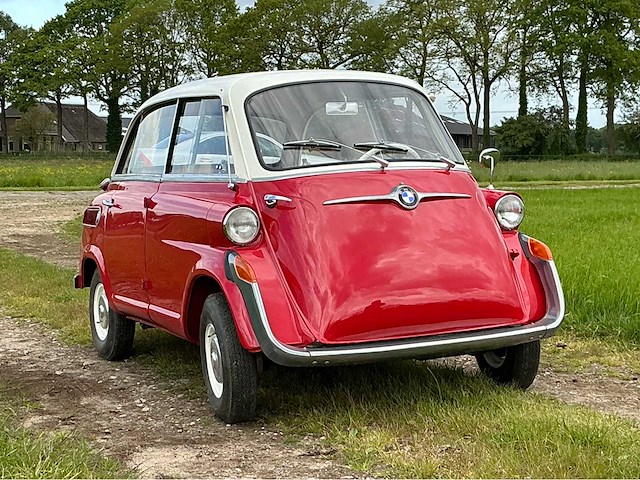 Bmw isetta 600 oldtimer - afbeelding 12 van  28