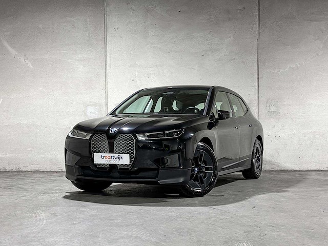Bmw ix xdrive40 executive 77 kwh 326pk 2023 (origineel-nl), t-756-hd - afbeelding 1 van  50