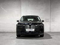Bmw ix xdrive40 executive 77 kwh 326pk 2023 (origineel-nl), t-756-hd - afbeelding 47 van  50