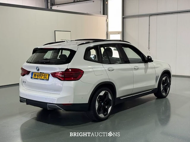 Bmw ix3 high executive 80 kwh 286pk 2021 (origineel-nl), n-697-sl - afbeelding 12 van  38