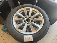 Bmw lichtmetalen velgen 17inch - afbeelding 1 van  4