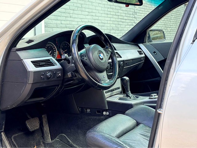 Bmw m-pakket 5-serie touring 525i automaat pano executive personenauto - afbeelding 13 van  17