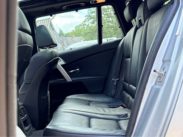 Bmw m-pakket 5-serie touring 525i automaat pano executive personenauto - afbeelding 15 van  17