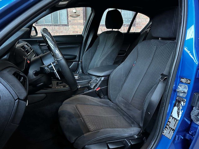 Bmw m135i xdrive f20 3.0 320pk 2013 - afbeelding 20 van  31