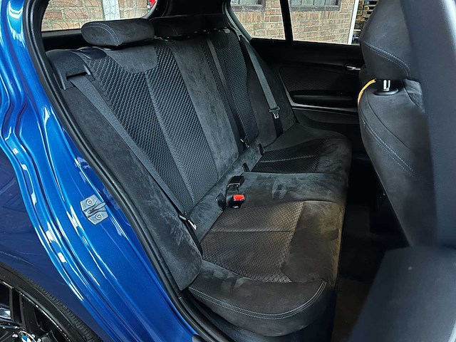 Bmw m135i xdrive f20 3.0 320pk 2013 - afbeelding 25 van  31