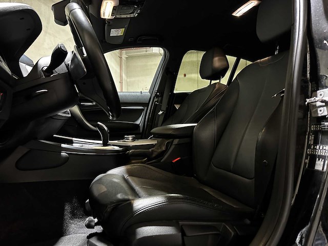Bmw m140i executive 3.0 340pk 2019 1-serie f20 special edition, s-443-fz - afbeelding 12 van  24