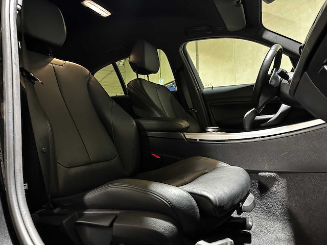 Bmw m140i executive 3.0 340pk 2019 1-serie f20 special edition, s-443-fz - afbeelding 17 van  24