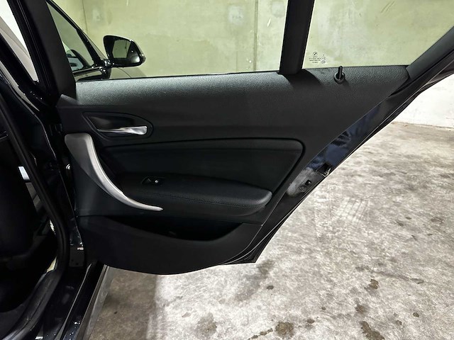 Bmw m140i executive 3.0 340pk 2019 1-serie f20 special edition, s-443-fz - afbeelding 20 van  24