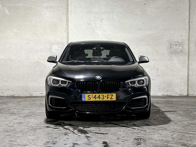 Bmw m140i executive 3.0 340pk 2019 1-serie f20 special edition, s-443-fz - afbeelding 22 van  24
